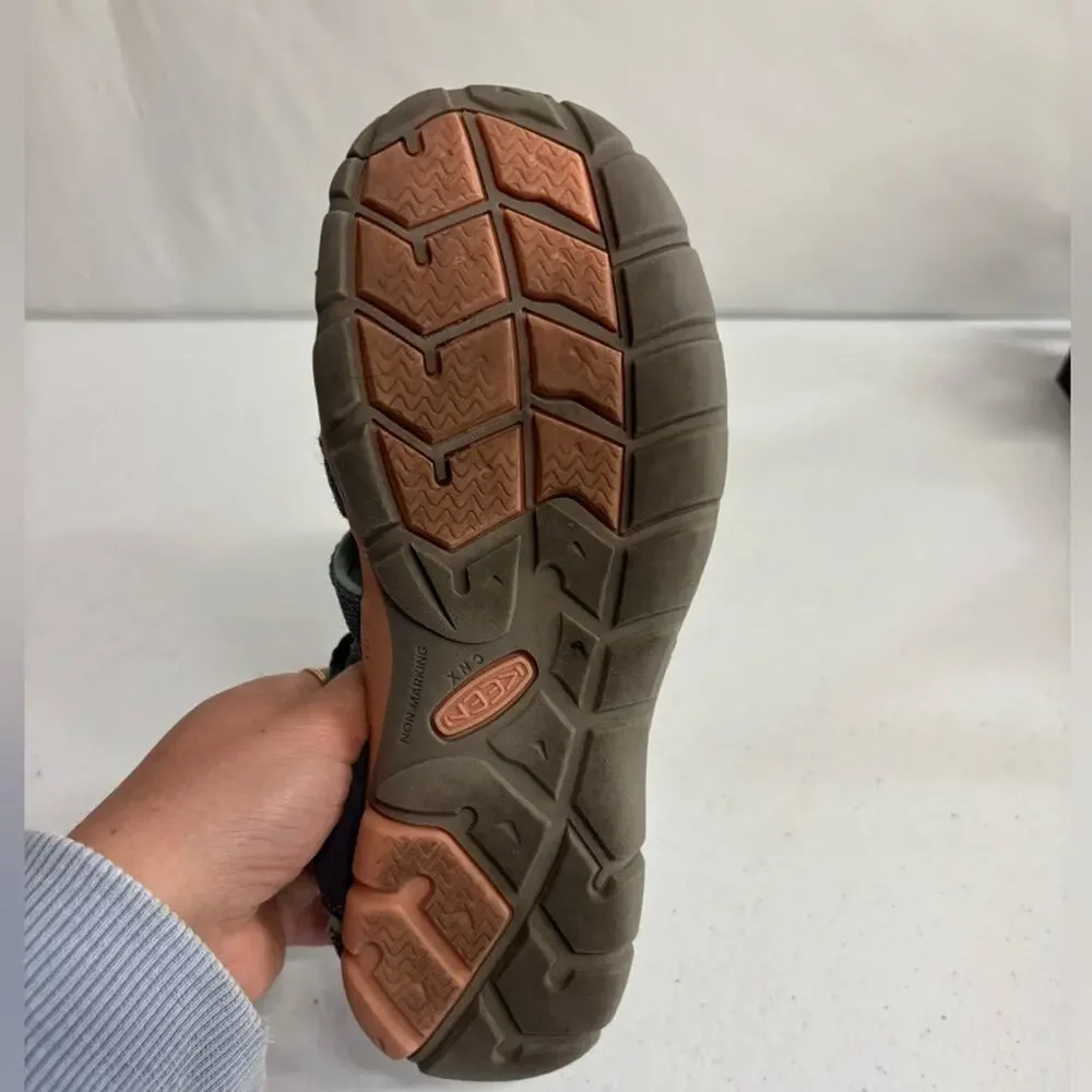 Keen Newport Waterproof Sandals Youth Size 4